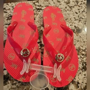 NWOT Michael Kors MK Logo Charm Print Women's Flip Flop, Deep Pink